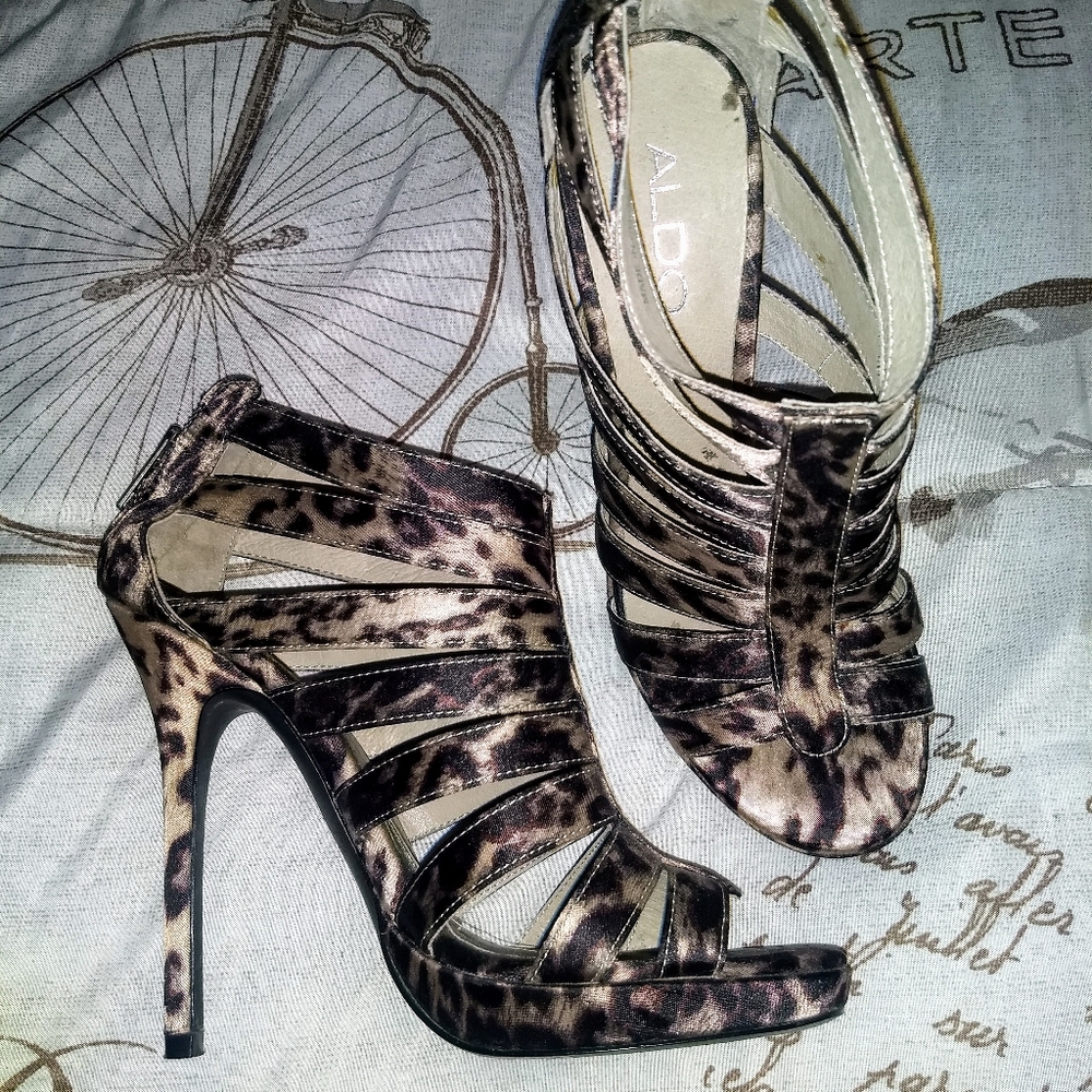 Aldo - Sexy Satin Leopard Platform Heel